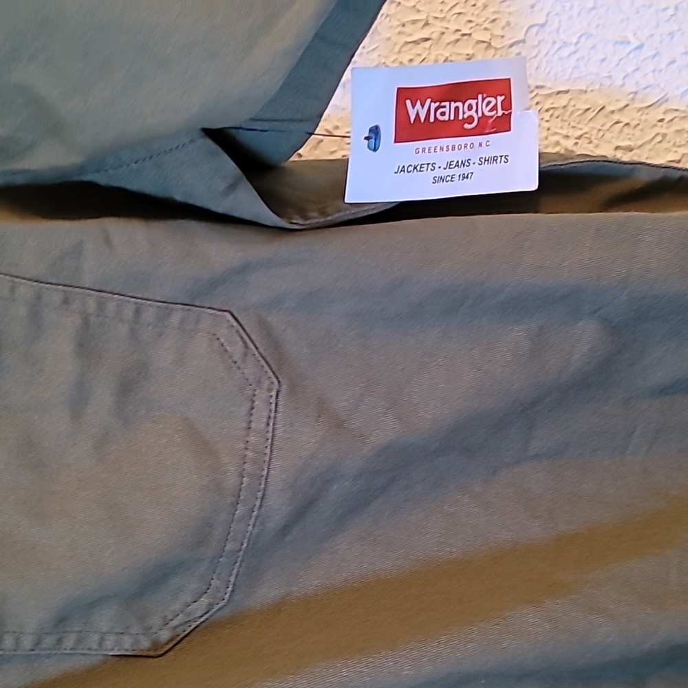 Wrangler Men's Workwear Shirt Size Medium - Picture 5 of 5